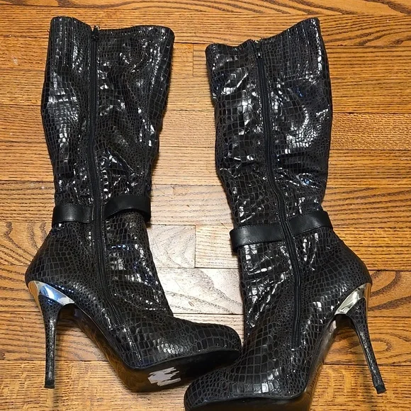 Vintage Baby Phat Croc-Embossed Black Patent Knee-High Boots size 10.5 - Picture 7 of 9